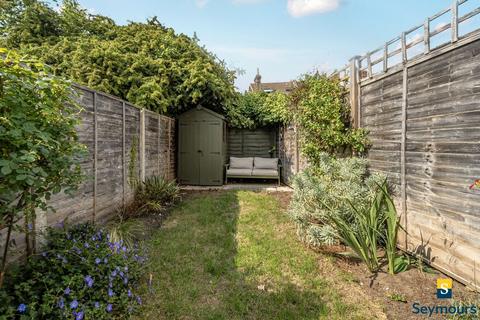 undefined, Church Road, Surrey GU1