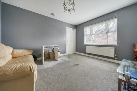 6 bedroom terraced house for sale, Redhouse, Swindon SN25