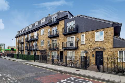 2 bedroom flat to rent, Cornerstone Court, Hemming Street, Whitechapel, London, E1