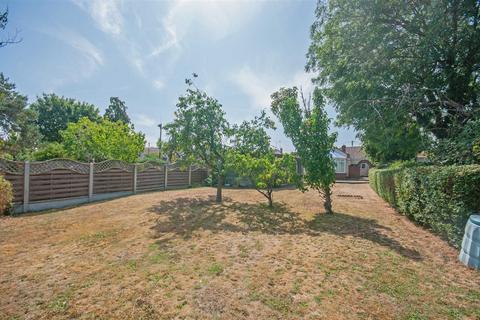 3 bedroom bungalow for sale, Roman Road, Little Waltham, Chelmsford