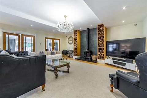 4 bedroom detached house for sale, Paradise Row, Cramlington, NE23
