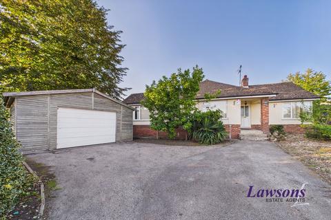 3 bedroom detached bungalow for sale, Water Lane, Thetford, IP24