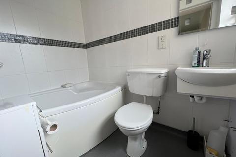 2 bedroom detached bungalow for sale, Judith Avenue, Knodishall