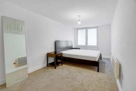 2 bedroom apartment for sale, Winchester Road, London NW3