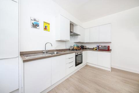5 bedroom house to rent, Tresco Road, London SE15
