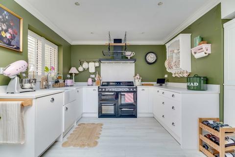 6 bedroom chalet for sale, The Green, Cambridgeshire CB21