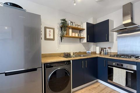 2 bedroom terraced house for sale, Flint Crescent, Westbury
