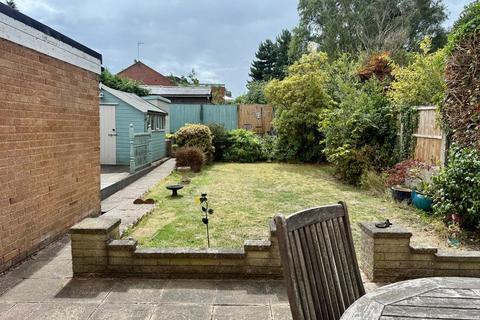 3 bedroom semi-detached house for sale, Little Barn Court , Mansfield