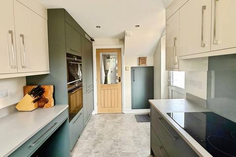 3 bedroom semi-detached house for sale, Little Barn Court , Mansfield