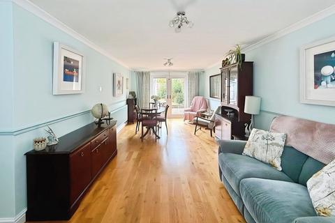 3 bedroom semi-detached house for sale, Little Barn Court , Mansfield