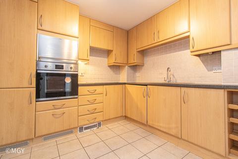 1 bedroom apartment for sale, St Stephens Mansions, Mount Stuart Square, Cardiff