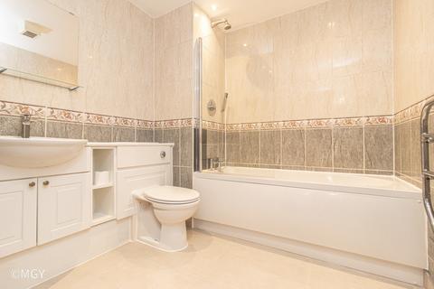 1 bedroom apartment for sale, St Stephens Mansions, Mount Stuart Square, Cardiff