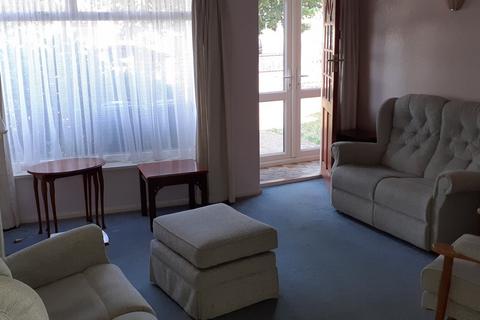3 bedroom terraced house for sale, Feltham Road, Ashford, TW15