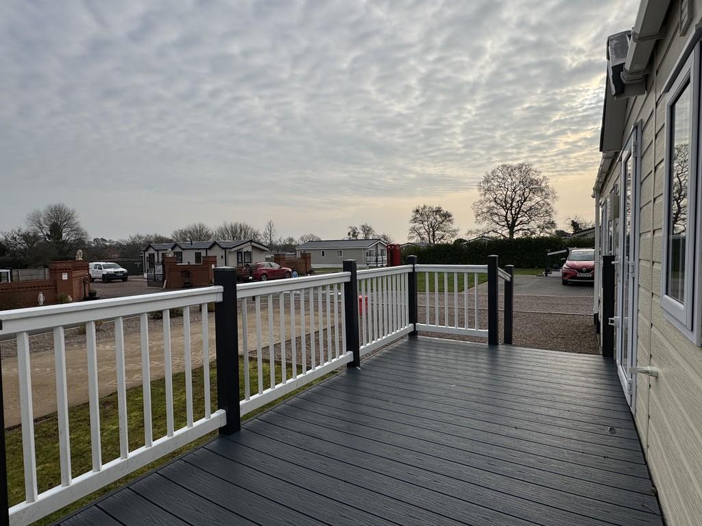 Decking with outlooks