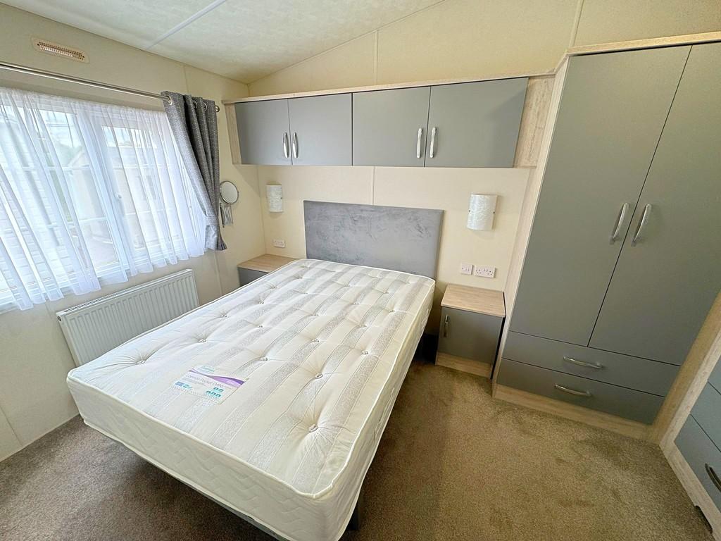 62 Bed 1
