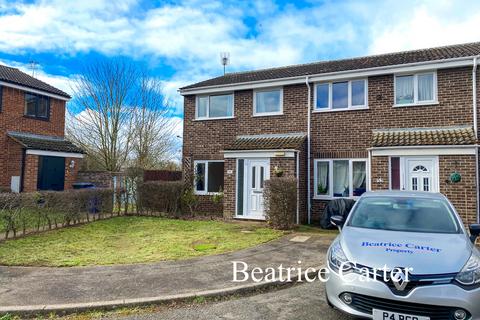 3 bedroom end of terrace house to rent, Carnation Way, Bury St. Edmunds IP28