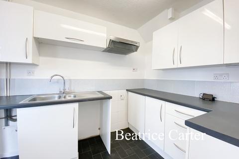 3 bedroom end of terrace house to rent, Carnation Way, Bury St. Edmunds IP28