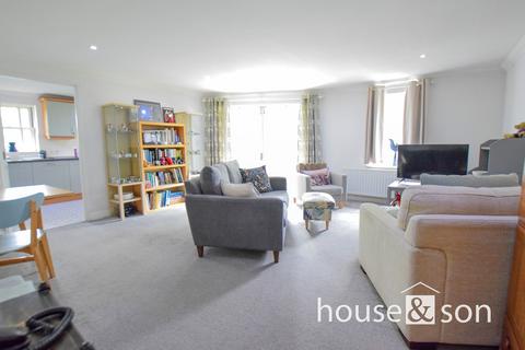 2 bedroom apartment for sale, East Cliff Manor, 45 Christchurch Road, East Cliff, Bournemouth, BH1