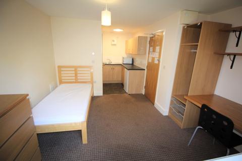 Studio to rent, Elmstead Road, Colchester