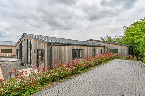 Office to rent, Ashford -1 Tenterden TN30 6SP