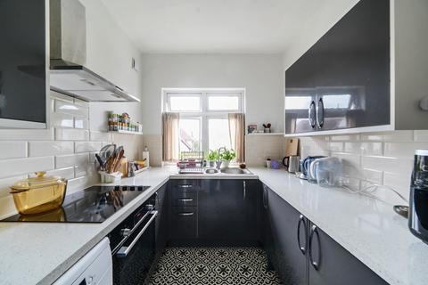 undefined, Bedford Avenue, High Barnet, EN5