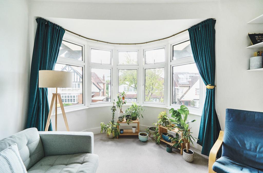 1326366 19 687778...