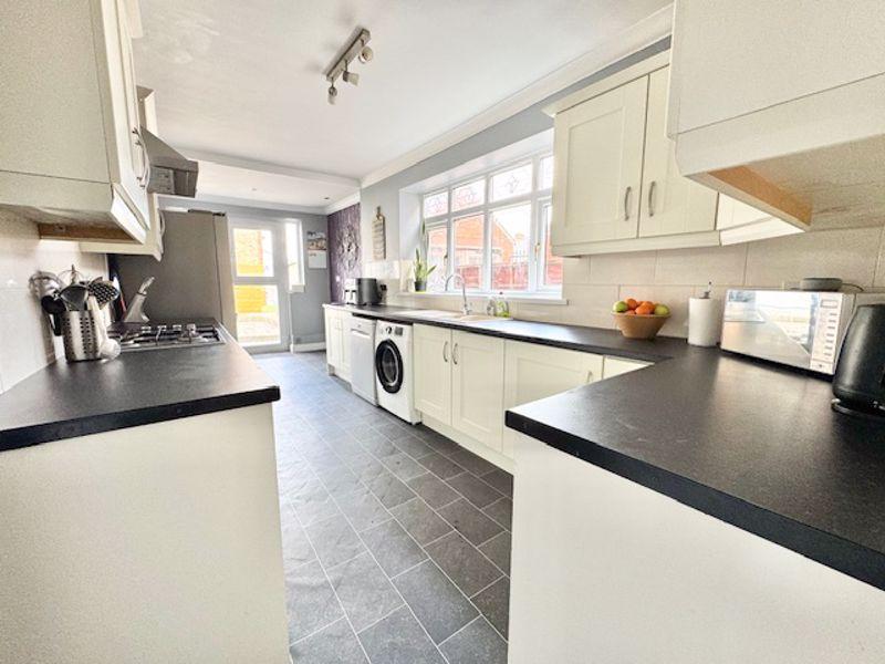 Kitchen diner