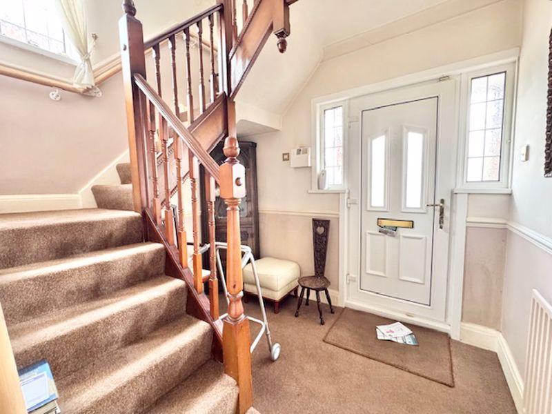 Entrance hall view 2