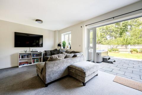 undefined, Halifax Close, Guildford, GU3