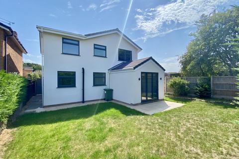 undefined, Oak Tree Close, Barnton, CW8 4SP