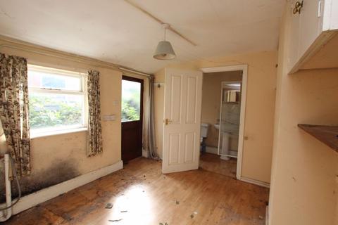undefined, 6 Cambridge Avenue, Lincoln
