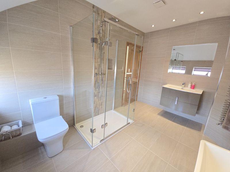 Family Bathroom...