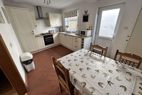 2 bedroom cottage for sale, Mount Pleasant Terrace, Penrhynside