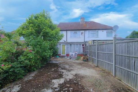 3 bedroom terraced house for sale, Northolt Gardens, Greenford