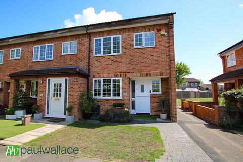 55 Brampton Close, Cheshunt, Waltham Cross, EN7 6HZ