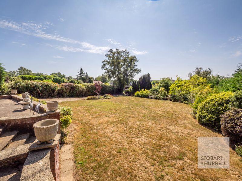 Lawn Garden