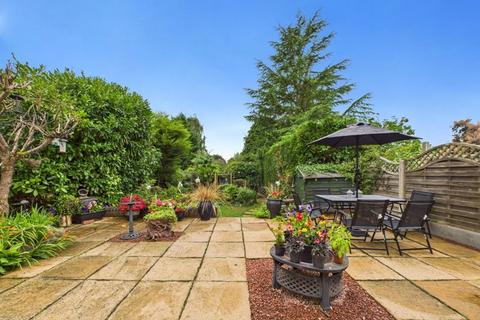 4 bedroom detached house for sale, The Woodlands, Bridgnorth WV15