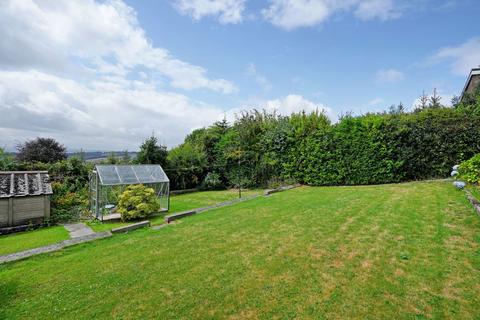 undefined, New Road, Dronfield S18