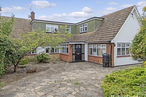 4 bedroom detached house for sale, Victoria Road, Bulphan, RM14