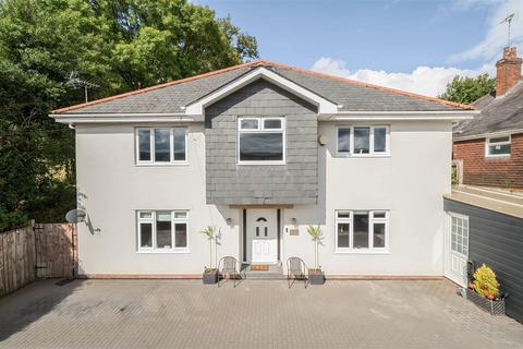 undefined, Kennford, Exeter