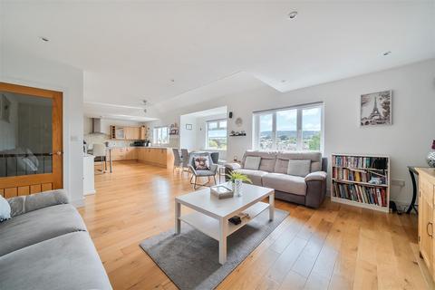 undefined, Kennford, Exeter