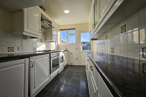 3 bedroom semi-detached house to rent, Raynton Drive, Hayes, Greater London, UB4