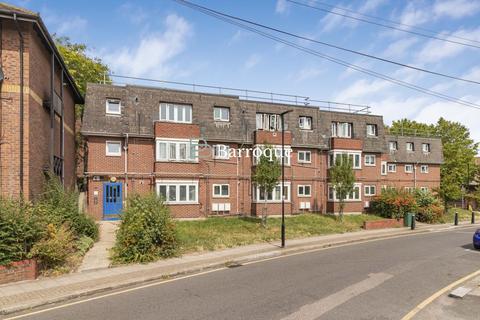 1 bedroom ground floor flat for sale, Parkland Road, Wood Green