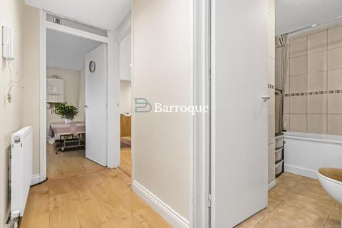 1 bedroom ground floor flat for sale, Parkland Road, Wood Green