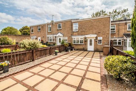 3 bedroom terraced house for sale, Laburnum Avenue, Harraton, Washington, NE38