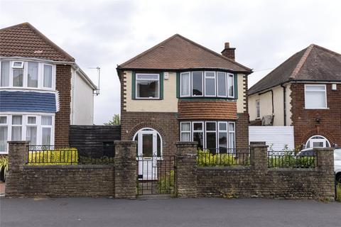 3 bedroom detached house for sale, Sandfields Road, Oldbury, West Midlands, B68