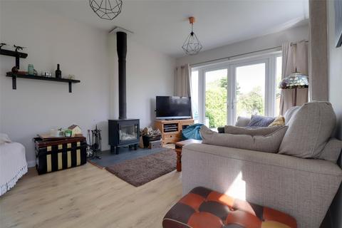 3 Barton Avenue, Braunton, EX33 2BA