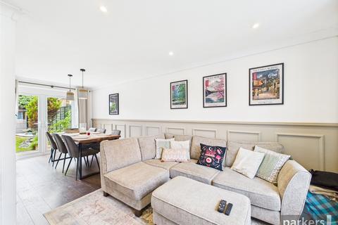 3 bedroom semi-detached house for sale, Hutsons Close, Berkshire RG40