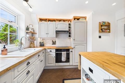 3 bedroom semi-detached house for sale, Hutsons Close, Berkshire RG40