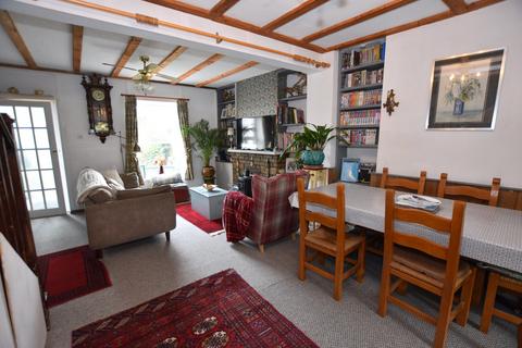 4 Carn View Terrace, Redruth, TR15 1NE